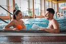 Soutěž nejen o vstupy na Valentýnské plavání při svíčkách do Aquaparku Olešná ve Frýdku-Místku!