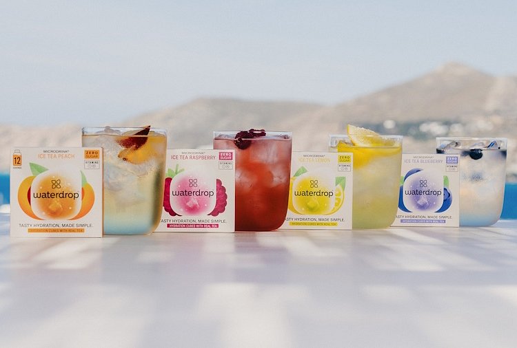 Soutěž o 3 sady stylové letní skleněné lahve a nového Microdrinku ICE TEA Raspberry od waterdrop®