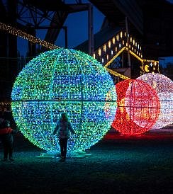 Soutěž o rodinné vstupenky na Světelné výstavy Story of Lights