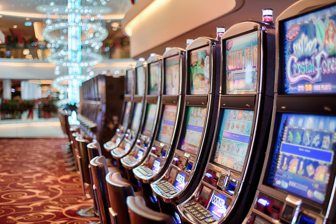 Vyzkoušejte své štěstí a užijte si výherní automaty i další kasinové hry