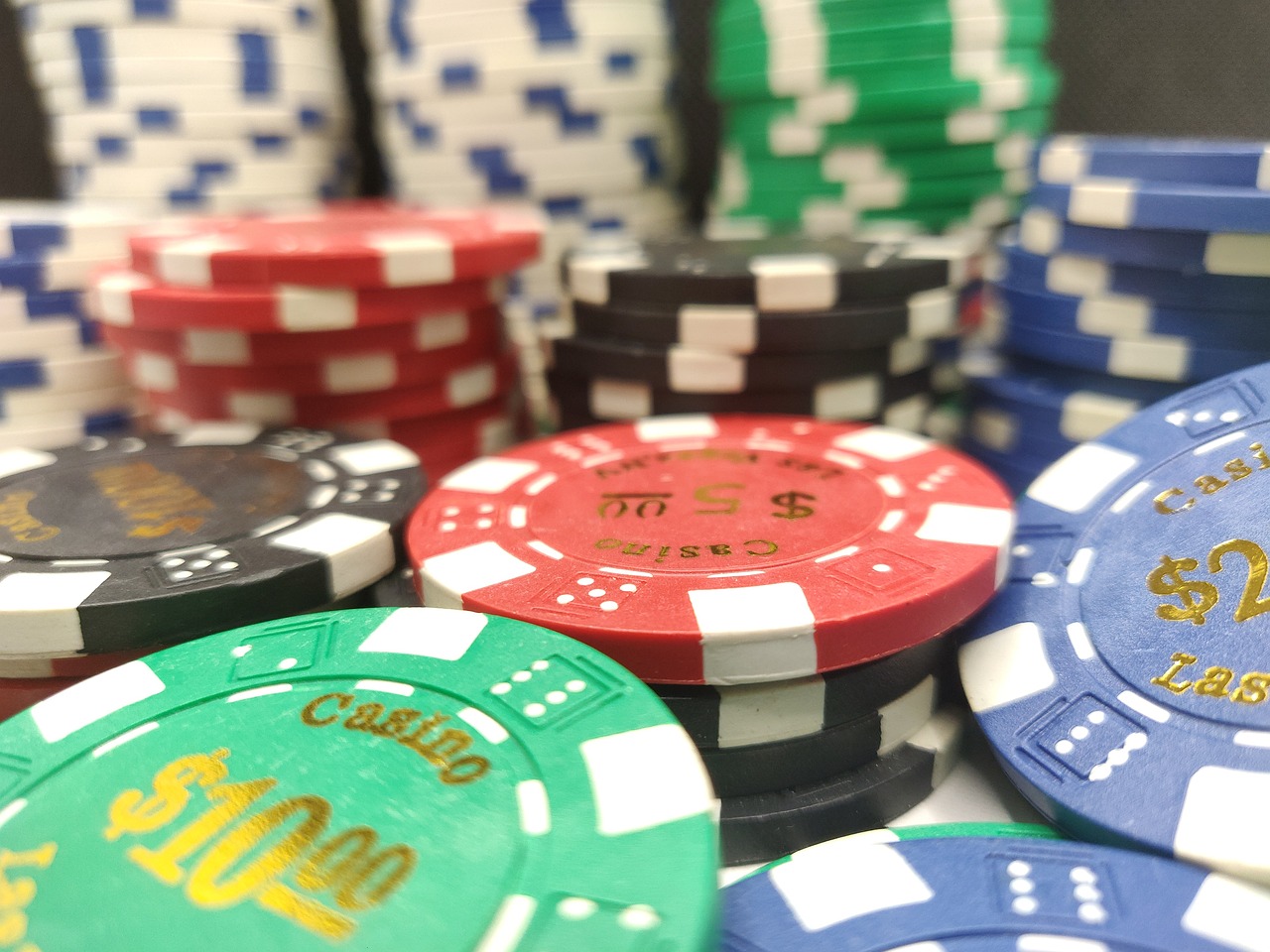 Jak správně vybrat automat pro aktivní bonus. Odborný názor Casino FunBet